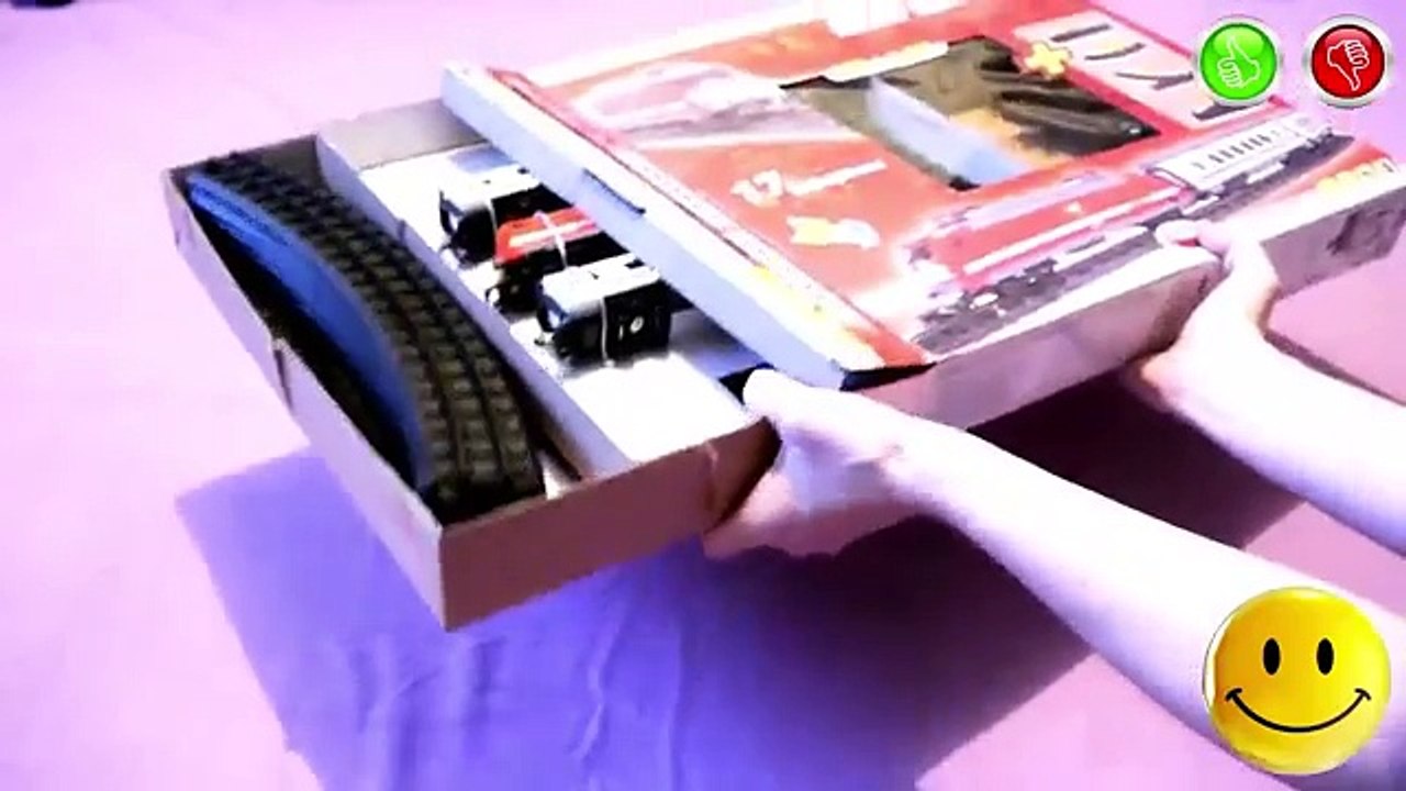 TRAINS FOR CHILDREN VIDEO: Dickie Toys City Train Model Railway Toys Review