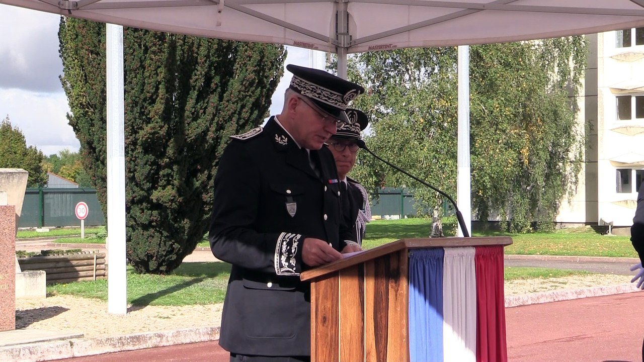 La 22e promotion d'officiers de police reçoit solennellement son nom de baptême