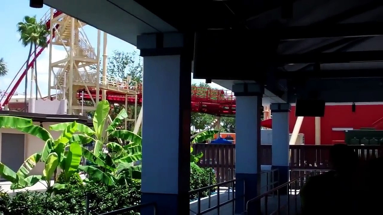 Despicable Me Minion Mayhem Ride Queue, Pre Show, Gift Shop Universal Studios Orlando