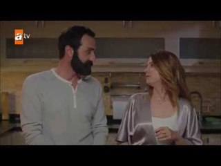 Kertenkele spesiyali omlet ve romantik domatesler... - atv