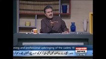 Aftab Iqbal badly bashes Ishaq Dar