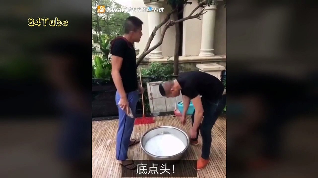 Xem mà cười toác mỏ p6