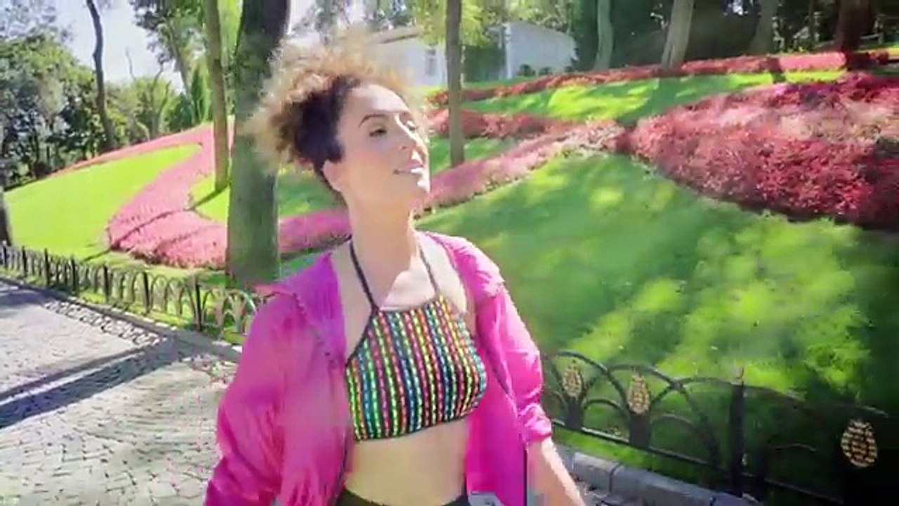 Gülnur Gökçe - Hiç Sanmam