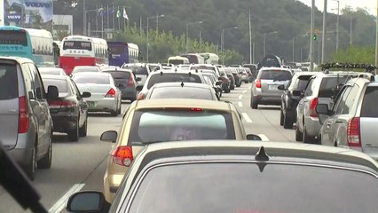 고속도로 상행선 정체 저녁 6시 절정...자정쯤 해소 전망 / YTN