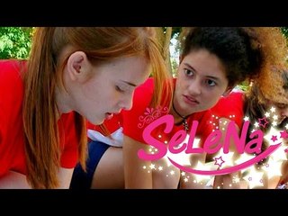 Kıvılcım Selin'le yarışırken hile yapıyor, Selena yardıma yetişiyor...