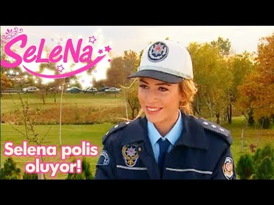 Selena polis oluyor