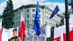 Warsaw Protesters Wave Flags, Chant Outside Parliament Building