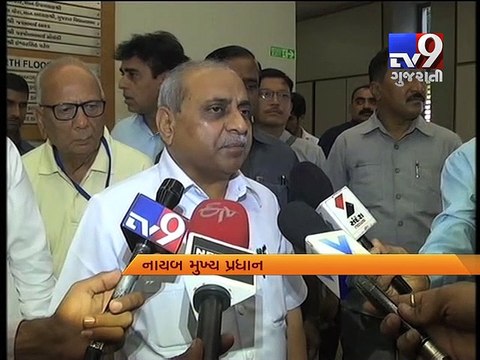 President Polls 2017 : Gujarat Deputy CM Nitin Patel casts his vote - Tv9 Gujarati