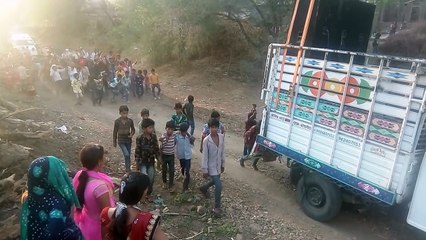 New Aadivasi Dance video / हस मत पगली PYAR  हो जाएेगा/ bollywood dance