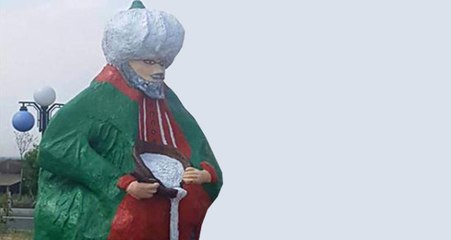 Sosyal Medyada Tepki Çeken Nasrettin Hoca Heykeli, Başkanı da Kızdırdı