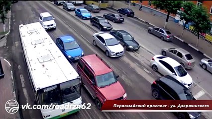 Un automobiliste pressé se fait punir par le karma