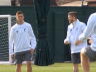 Coutinho could get a statue if he stays at Liverpool - Garcia