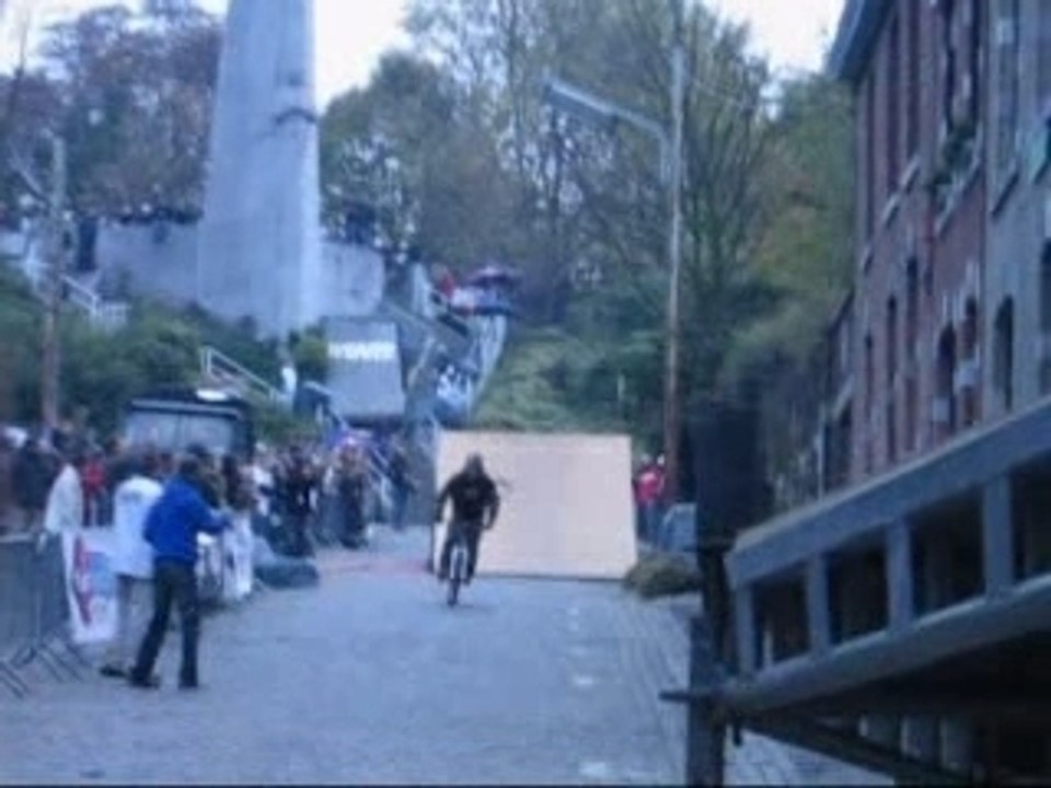 2007.10.21 - Red bull descente aux enfers liege