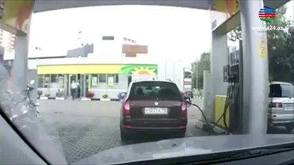 Benzinə Meyxana yazdılar