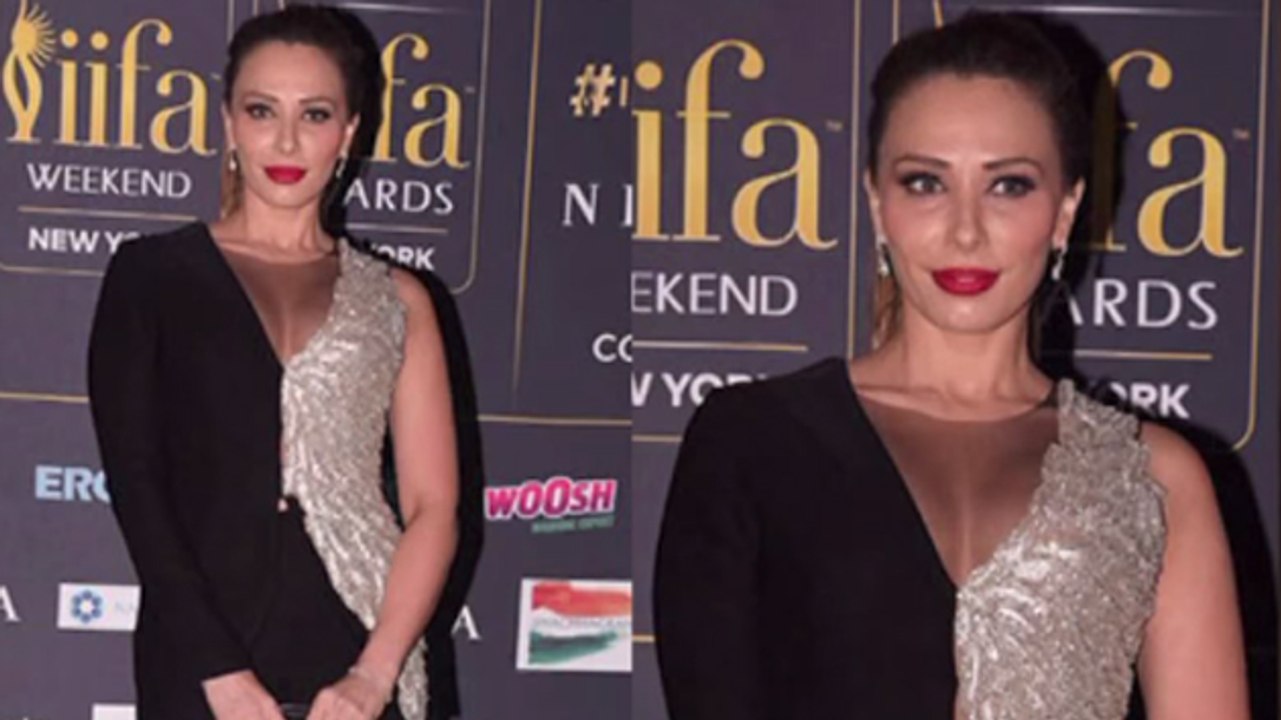Iulia Vantur's Disastrous Look For IIFA 2017