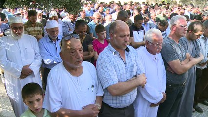 Israel reopens sensitive holy site, but Muslims refuse to enter