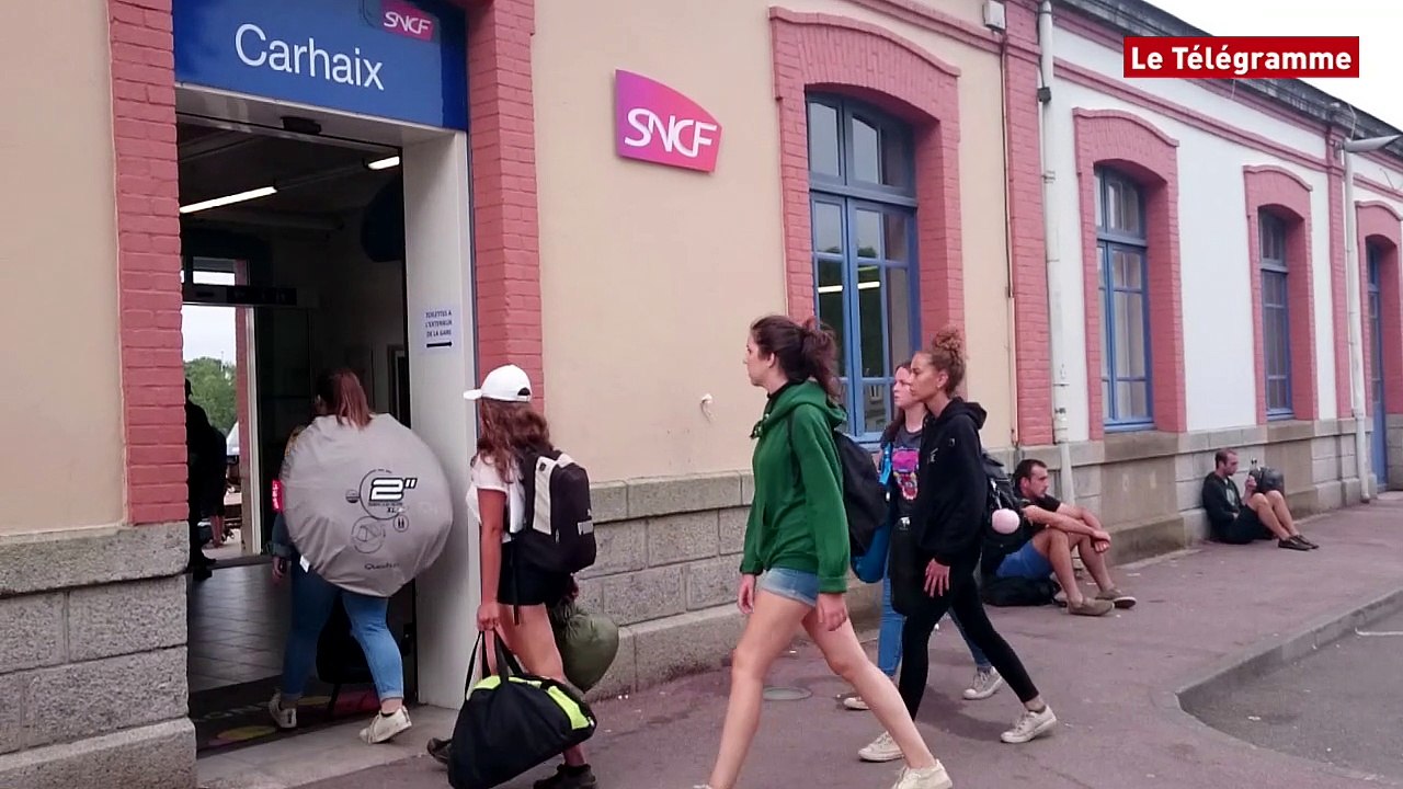 Carhaix. Vieilles Charrues : les festivaliers lèvent le camp