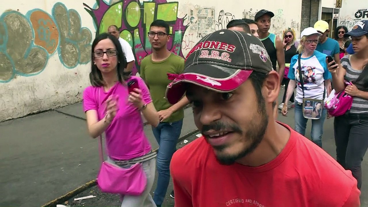 Venezuela: Millionen nehmen an Referendum gegen Maduro teil