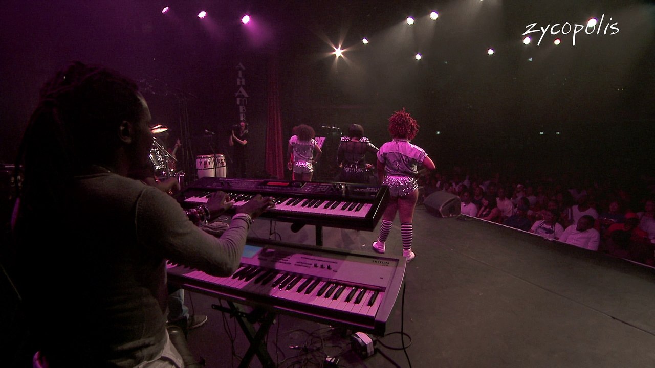 Coco Argentée - Le Crayon de Dieu & Ndjamena - Alhambra Paris 2017 - LIVE HD