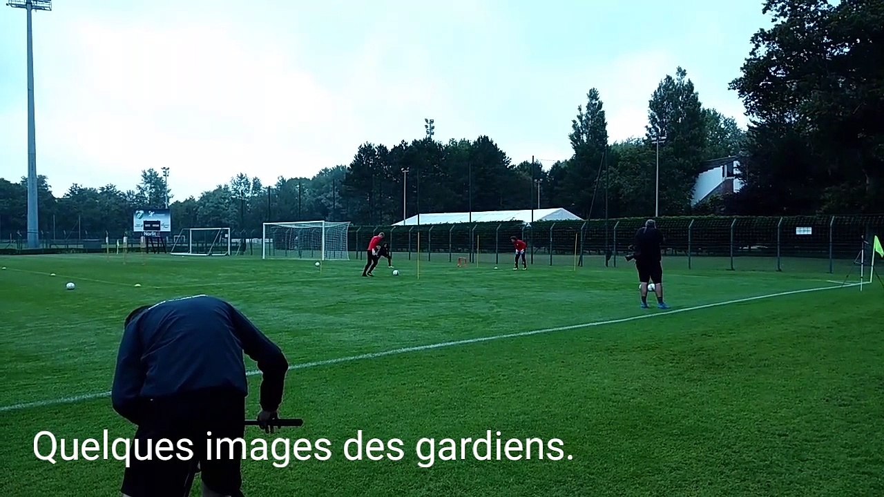 Entrainement des gardiens lors du stage du Standard de Liège au Touquet