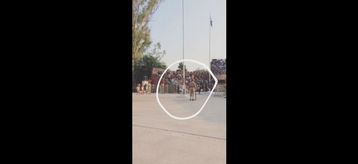 Pakistani Ranger Falls During Retreat Ceremony At Husainiwala Border Ferozepur