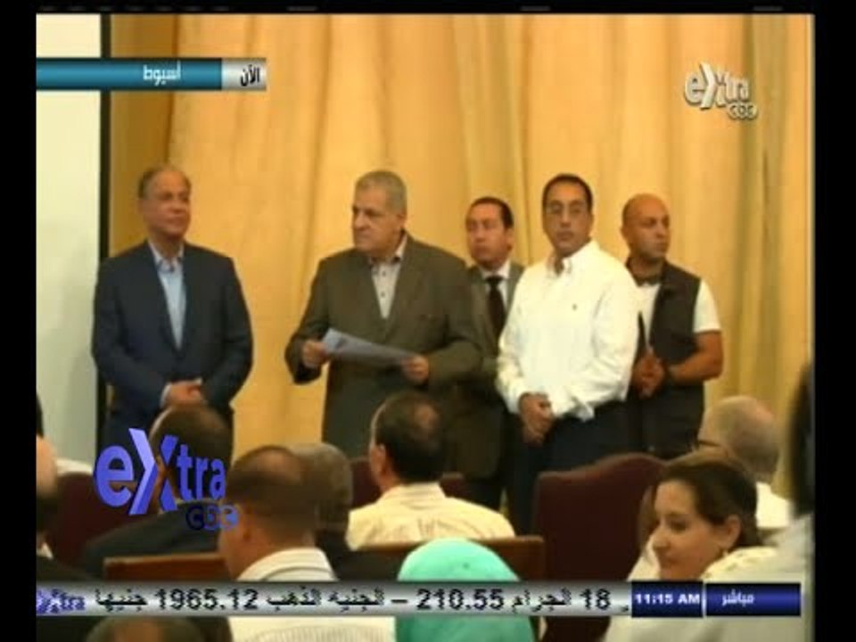 #غرفة_الأخبار | رئيس الوزراء و وزير الإسكان يسلمان وحدات الأسكان الاجتماعي للمواطنين بأسيوط