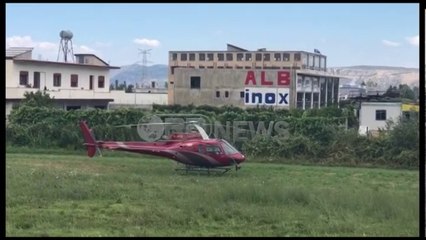 Ora News -  Helikopterët “Viva” nuk ndërhyjnë dot në Manati për shkak të erës