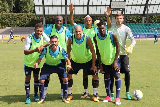 Clip : La parole aux buteurs, au coeur de la séance d'entraînement.