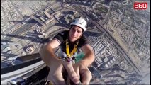 Si eshte te qendrosh ne majen e kulles me te larte ne bote, jo per ata me zemer te dobet (360video)