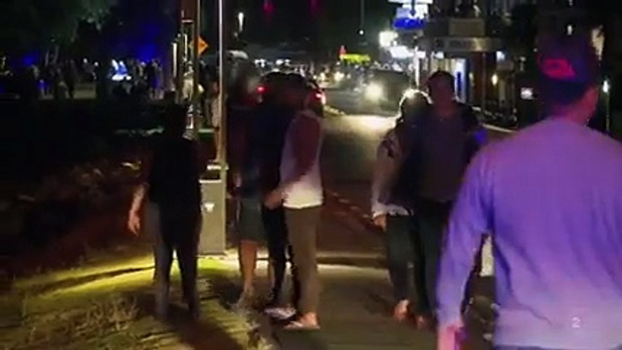 Cop to drunk - You're not in any trouble mate (Police Ten-7) [04_05]