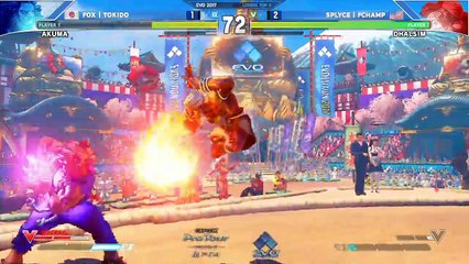 Jugada de la final de Street Fighter V en el EVO 2017