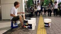 Bucket Drum Player in SHIBUYA / バケツでドラム！！神業動画in渋谷！