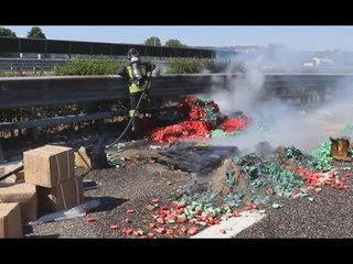 Vicenza - Furgone a fuoco in Tangenziale, salvi gli occupanti (17.07.17)