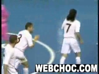 ciseau Retourné foot en salle