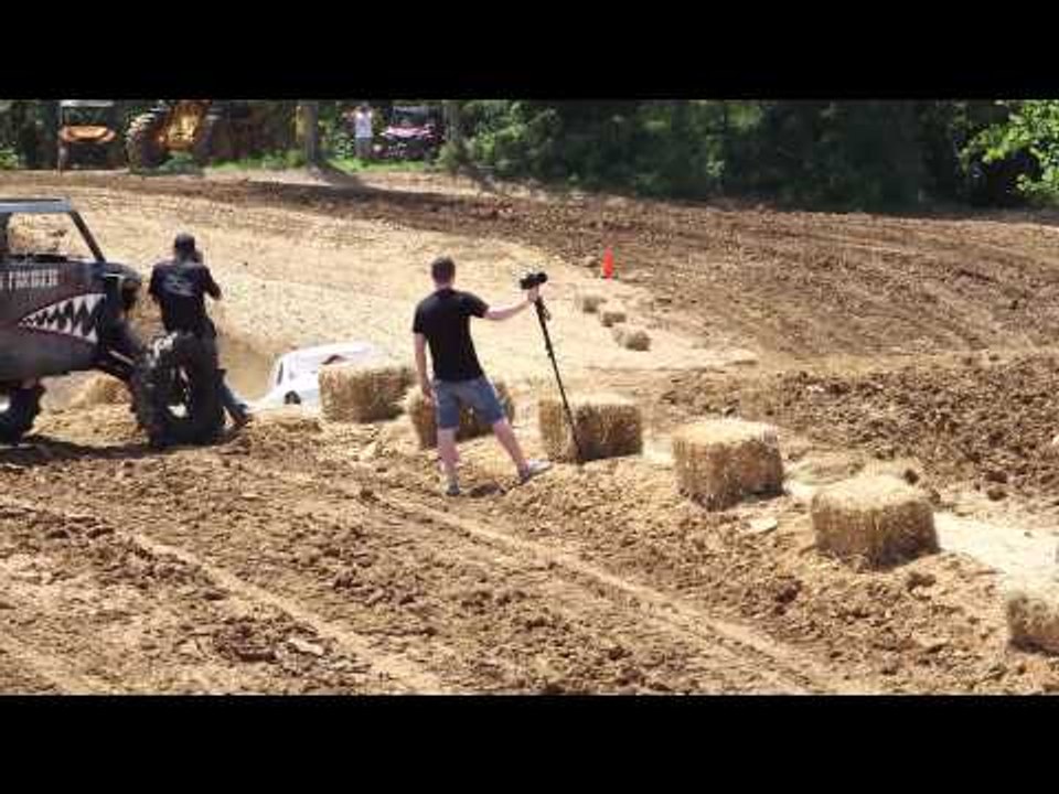Quick Stick (Randy Priest) - Hill and Hole Run 1 at Dirty Turtle Offroad (2015)