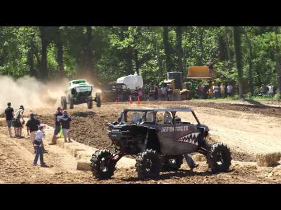 Radioactive (Chris Foy and Michael Trotter) - Hill and Hole Run 1 at Dirty Turtle Offroad (2015)