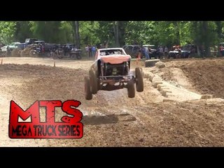 8 Up (Robby Armstrong) - Run 1 at Dirty Turtle Offroad (2015)