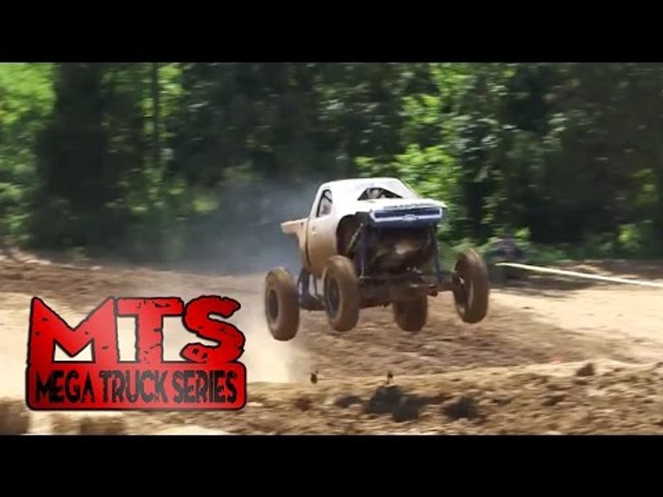 Gunsmoke (Kyle Adams) - Hill and Hole Run 1 at Dirty Turtle Offroad (2015)