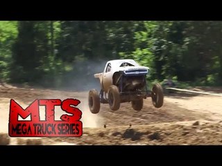 Gunsmoke (Kyle Adams) - Hill and Hole Run 1 at Dirty Turtle Offroad (2015)