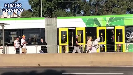 Pegadinha Do Homem Bomba Com Tiroteio, BOMB PRANK & SHOOTING