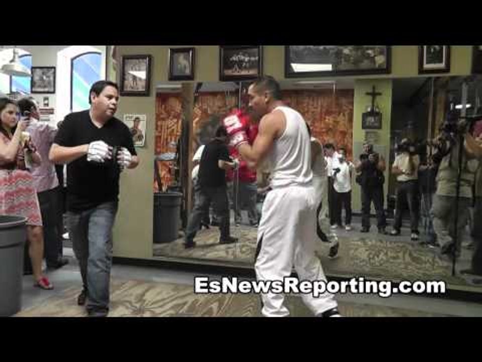 Humberto Soto hitting the mitts Explosive