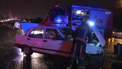15 Temmuz Şehitler Köprüsü'nde Trafik Kazası: 2 Yaralı