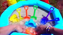 Learn Colors with Shovel Toys for Children Toddlers Babies Kids Play with Shovels Outdoor Playground