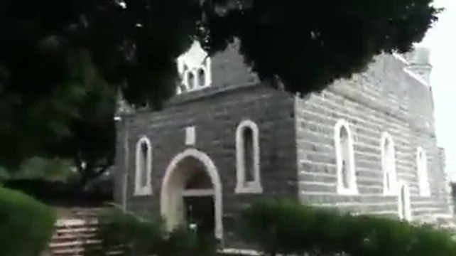 گلیل کی جھیل جس کے پانی پر خداوند یسوع مسیح نے پیدل چل کر دیکھایا۔ اور ساتھ ہی مقدس پطرس کا گھر ۔دیکھ کر برکت حاصل کریں