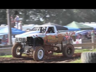 Hurricane (Logan Bordeau) - Run 1 at Twitty's Mud Bog (2015)