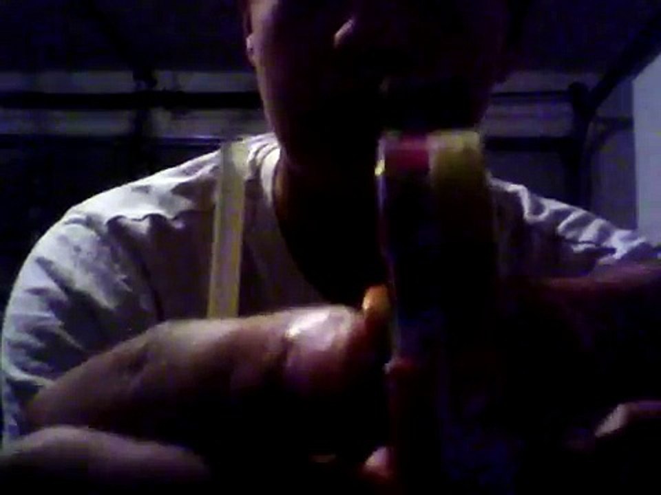 DIY Air compressor for a fidget spiner/1000MPH Chainsaw fidget spinner vs. Finger