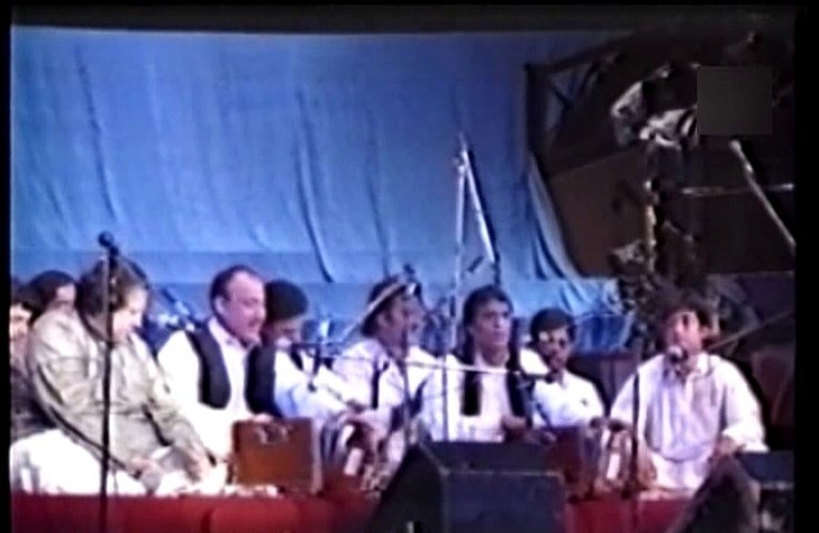Akhiyan Udeek Diyan Dil Waajan Maar Da Nusrat Fathe Ali Khan Qawwali Part 3
