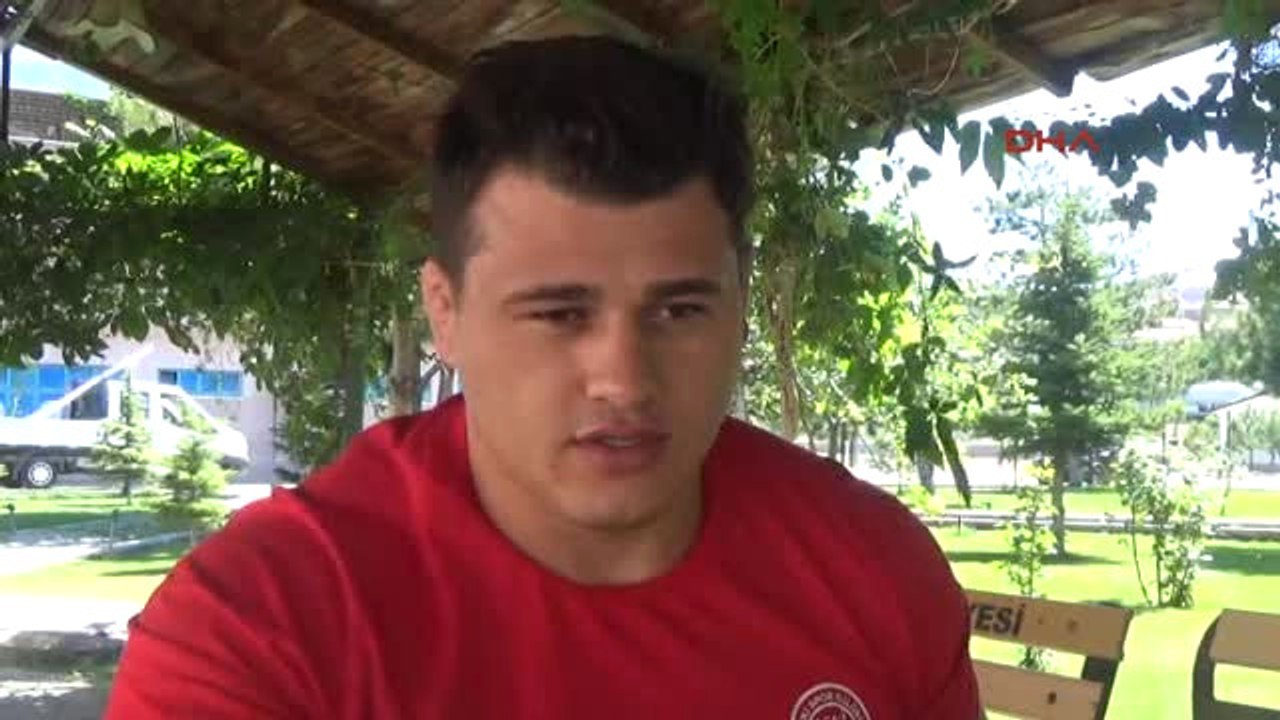 Rıza Kayaalp Allah'tan Sosyal Medya Var da Başarılarımızı Oradan Görüyorlar