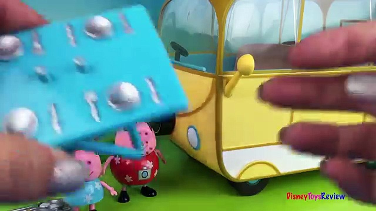 Cámping coche el Delaware por fiesta mamá día de campo cerdo jugar vacaciones con Doh peppa campervan autocaravana