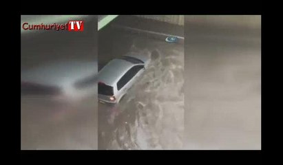 Sel sularında can pazarı kamerada